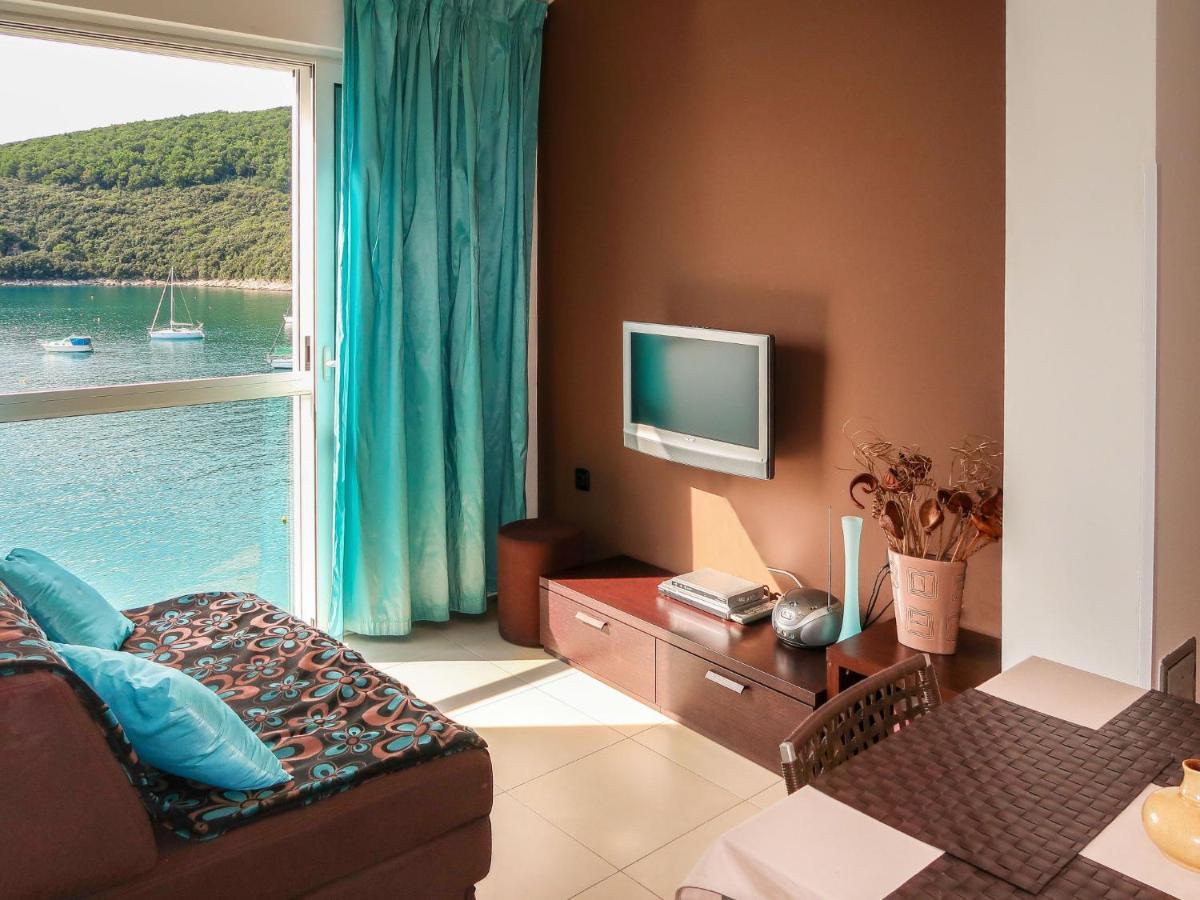 Apartment Milevoj - Rac142 By Interhome