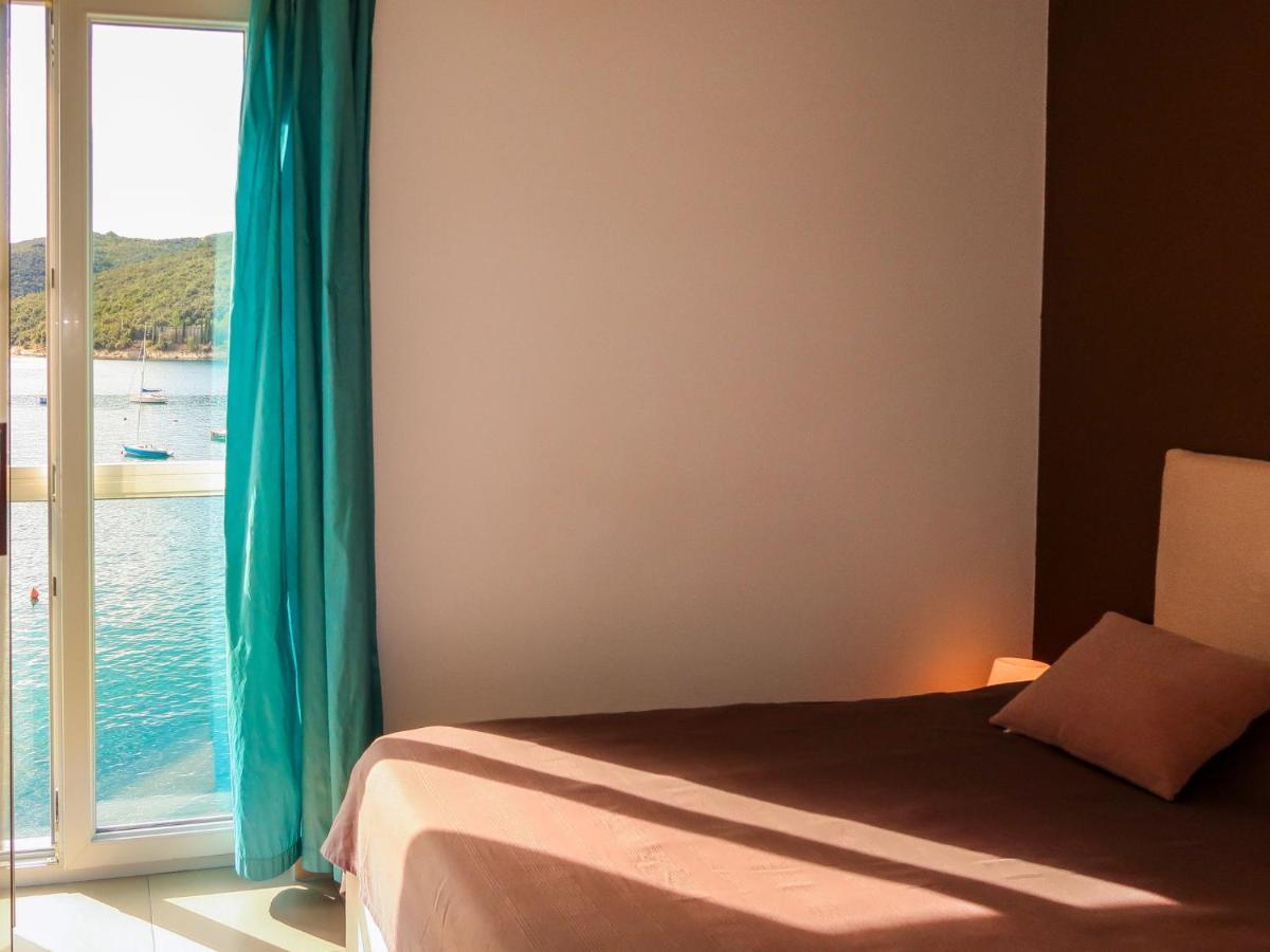 Milevoj - Rac142 By Interhome Rabac